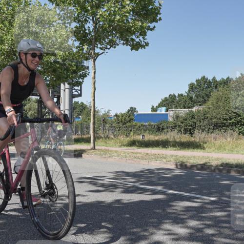 09.08.2026 - GEWOBA Citytriathlon Bremen Michael Burmester http://msf.ph/oto/9954003 09.08.2026 14:25:21 Radfahren 181, 187, 333, 359, 491, 492, 518 meine-sportfotos.de