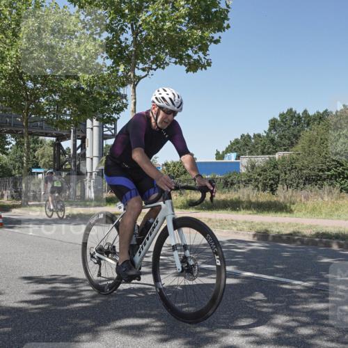 09.08.2026 - GEWOBA Citytriathlon Bremen Michael Burmester http://msf.ph/oto/9954052 09.08.2026 14:26:06 Radfahren 185, 189, 366, 387, 392, 406, 459, 474, 476, 506 meine-sportfotos.de