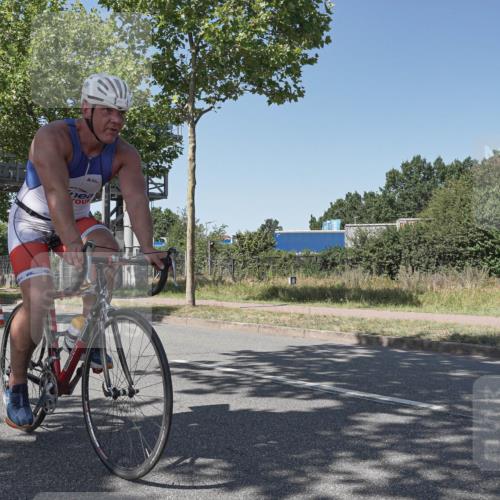 09.08.2026 - GEWOBA Citytriathlon Bremen Michael Burmester http://msf.ph/oto/9954058 09.08.2026 14:26:12 Radfahren 51, 366, 392, 406, 459, 474, 476, 506 meine-sportfotos.de