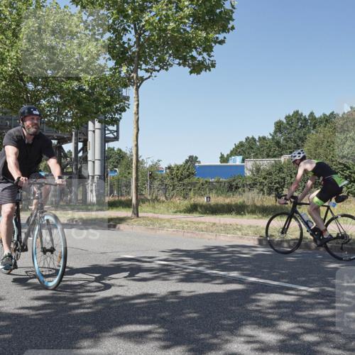 09.08.2026 - GEWOBA Citytriathlon Bremen Michael Burmester http://msf.ph/oto/9954062 09.08.2026 14:26:16 Radfahren 51, 176, 366, 392, 459, 497, 506 meine-sportfotos.de