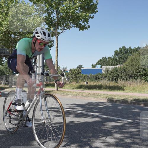 09.08.2026 - GEWOBA Citytriathlon Bremen Michael Burmester http://msf.ph/oto/9954073 09.08.2026 14:26:24 Radfahren 32, 51, 176, 366, 459, 497 meine-sportfotos.de