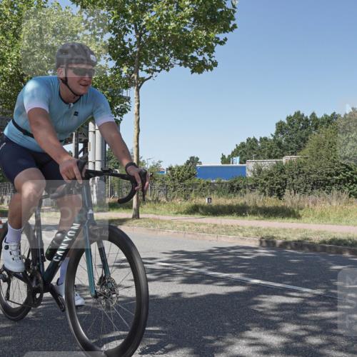 09.08.2026 - GEWOBA Citytriathlon Bremen Michael Burmester http://msf.ph/oto/9954077 09.08.2026 14:26:31 Radfahren 15, 16, 29, 32, 51, 176, 178, 408, 497 meine-sportfotos.de