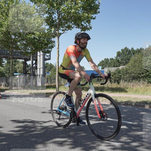 09.08.2026 - GEWOBA Citytriathlon Bremen Michael Burmester http://msf.ph/oto/9954081 09.08.2026 14:26:36 Radfahren 15, 16, 29, 32, 178, 408, 497 meine-sportfotos.de