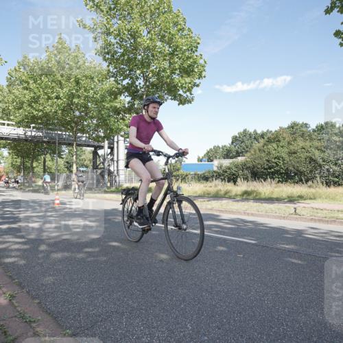 09.08.2026 - GEWOBA Citytriathlon Bremen Michael Burmester http://msf.ph/oto/9954086 09.08.2026 10:55:06 Radfahren 37, 53, 135, 169, 201, 207, 303, 390, 444, 471, 476, 513, 530 meine-sportfotos.de