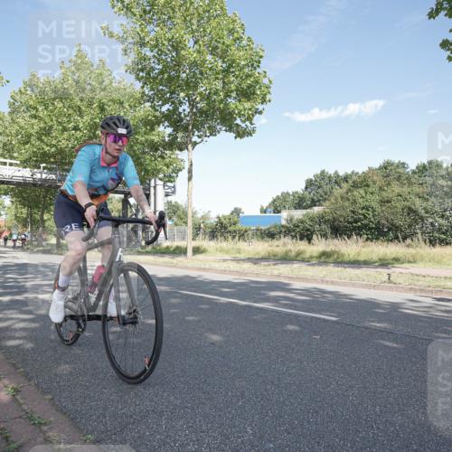 09.08.2026 - GEWOBA Citytriathlon Bremen Michael Burmester http://msf.ph/oto/9954088 09.08.2026 10:55:08 Radfahren 37, 53, 169, 187, 201, 207, 303, 390, 471, 476, 513, 530 meine-sportfotos.de