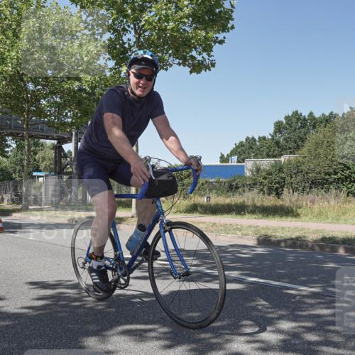 09.08.2026 - GEWOBA Citytriathlon Bremen Michael Burmester http://msf.ph/oto/9954107 09.08.2026 14:27:09 Radfahren 1, 59, 156, 427, 447, 461 meine-sportfotos.de