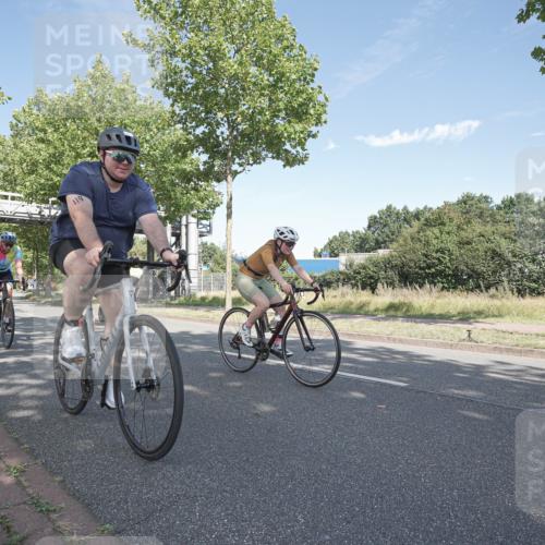 09.08.2026 - GEWOBA Citytriathlon Bremen Michael Burmester http://msf.ph/oto/9954128 09.08.2026 10:55:50 Radfahren 31, 41, 45, 93, 119, 155, 157, 211, 426, 440, 491, 494 meine-sportfotos.de