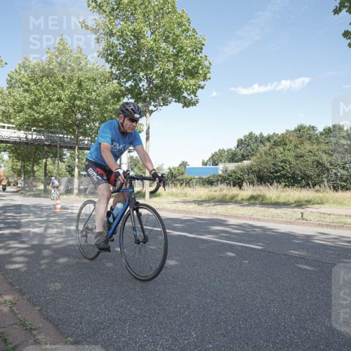 09.08.2026 - GEWOBA Citytriathlon Bremen Michael Burmester http://msf.ph/oto/9954138 09.08.2026 10:55:54 Radfahren 31, 41, 45, 93, 119, 155, 157, 211, 487, 491, 494 meine-sportfotos.de