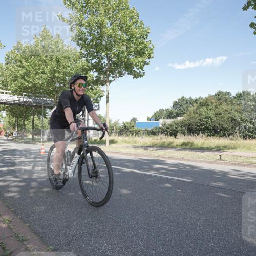 09.08.2026 - GEWOBA Citytriathlon Bremen Michael Burmester http://msf.ph/oto/9954140 09.08.2026 10:55:58 Radfahren 31, 41, 45, 89, 93, 109, 155, 157, 211, 487, 491, 494 meine-sportfotos.de