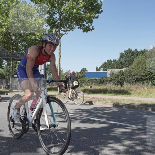 09.08.2026 - GEWOBA Citytriathlon Bremen Michael Burmester http://msf.ph/oto/9954148 09.08.2026 14:28:00 Radfahren 67, 177, 251, 331, 443, 444 meine-sportfotos.de