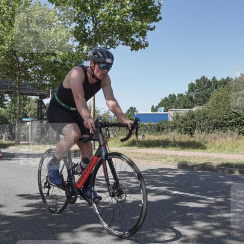 09.08.2026 - GEWOBA Citytriathlon Bremen Michael Burmester http://msf.ph/oto/9954152 09.08.2026 14:28:03 Radfahren 67, 72, 177, 251, 331, 443, 444 meine-sportfotos.de