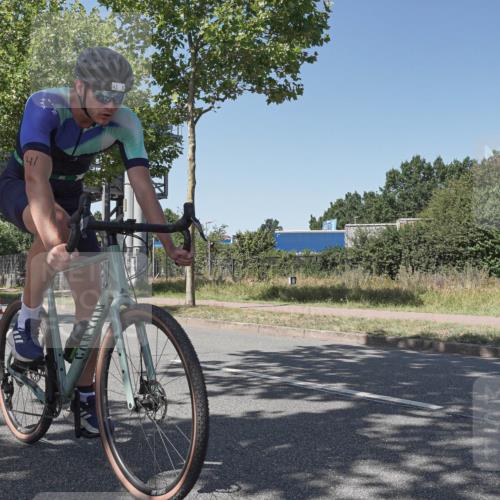 09.08.2026 - GEWOBA Citytriathlon Bremen Michael Burmester http://msf.ph/oto/9954175 09.08.2026 14:28:16 Radfahren 41, 67, 72, 85, 100, 113, 119 meine-sportfotos.de