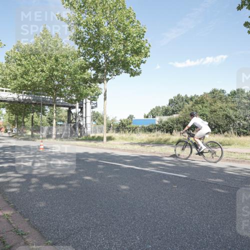 09.08.2026 - GEWOBA Citytriathlon Bremen Michael Burmester http://msf.ph/oto/9954178 09.08.2026 10:56:29 Radfahren 67, 163, 217, 225 meine-sportfotos.de