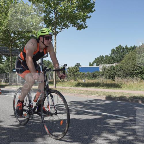 09.08.2026 - GEWOBA Citytriathlon Bremen Michael Burmester http://msf.ph/oto/9954189 09.08.2026 14:28:31 Radfahren 11, 77, 85, 100, 119, 155, 168 meine-sportfotos.de