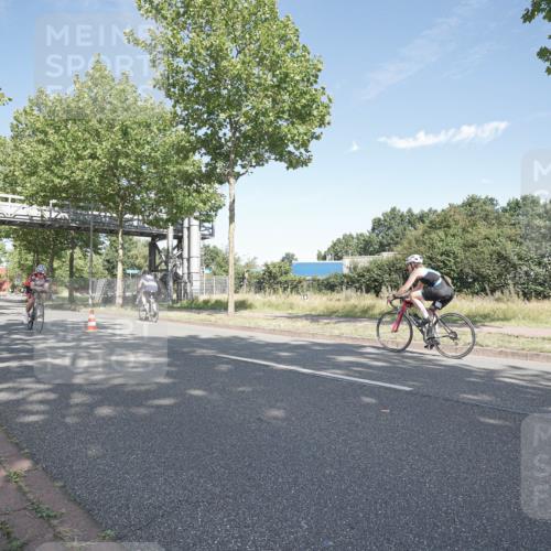 09.08.2026 - GEWOBA Citytriathlon Bremen Michael Burmester http://msf.ph/oto/9954192 09.08.2026 10:56:47 Radfahren 75, 113, 147, 149, 480, 504 meine-sportfotos.de