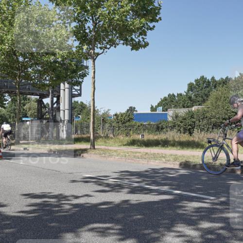09.08.2026 - GEWOBA Citytriathlon Bremen Michael Burmester http://msf.ph/oto/9954207 09.08.2026 14:28:54 Radfahren 13, 33, 46, 50, 68, 71, 84, 97, 109, 114, 117, 124, 129, 150, 162, 350, 498 meine-sportfotos.de