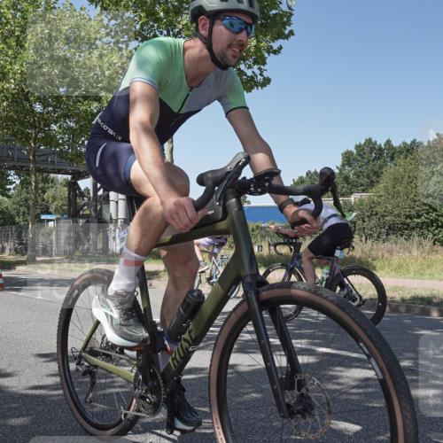 09.08.2026 - GEWOBA Citytriathlon Bremen Michael Burmester http://msf.ph/oto/9954209 09.08.2026 14:28:54 Radfahren 13, 33, 46, 50, 68, 71, 84, 97, 109, 114, 117, 124, 129, 150, 162, 350, 498 meine-sportfotos.de