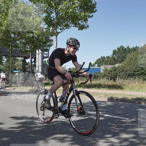 09.08.2026 - GEWOBA Citytriathlon Bremen Michael Burmester http://msf.ph/oto/9954213 09.08.2026 14:28:56 Radfahren 13, 33, 46, 50, 68, 71, 84, 97, 109, 114, 117, 124, 129, 150, 162, 350, 498 meine-sportfotos.de