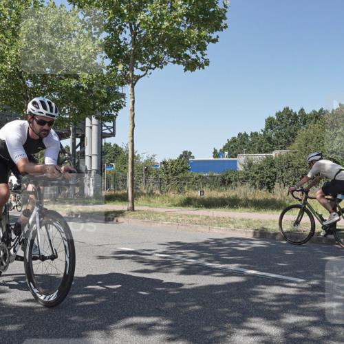 09.08.2026 - GEWOBA Citytriathlon Bremen Michael Burmester http://msf.ph/oto/9954215 09.08.2026 14:28:57 Radfahren 13, 33, 46, 50, 68, 71, 84, 97, 109, 114, 117, 124, 129, 150, 162, 350, 498 meine-sportfotos.de