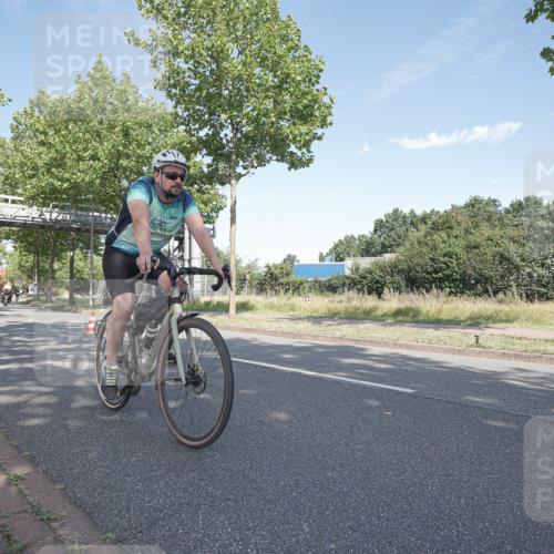 09.08.2026 - GEWOBA Citytriathlon Bremen Michael Burmester http://msf.ph/oto/9954218 09.08.2026 10:57:14 Radfahren 183, 191, 243, 281, 361 meine-sportfotos.de