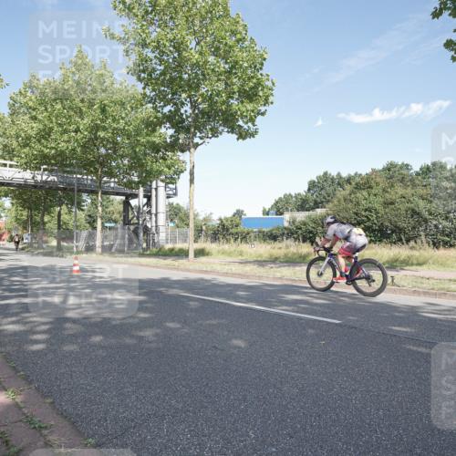 09.08.2026 - GEWOBA Citytriathlon Bremen Michael Burmester http://msf.ph/oto/9954251 09.08.2026 10:58:20 Radfahren 459 meine-sportfotos.de