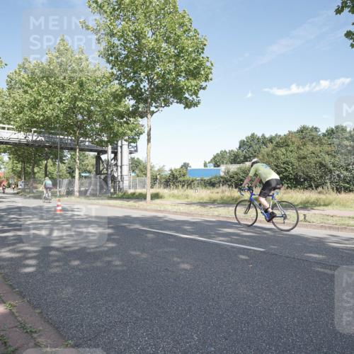 09.08.2026 - GEWOBA Citytriathlon Bremen Michael Burmester http://msf.ph/oto/9954255 09.08.2026 10:58:26 Radfahren  meine-sportfotos.de