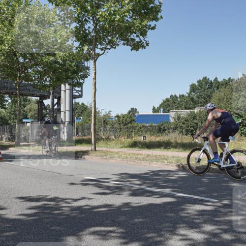 09.08.2026 - GEWOBA Citytriathlon Bremen Michael Burmester http://msf.ph/oto/9954289 09.08.2026 14:29:58 Radfahren 137, 164, 418, 469, 512 meine-sportfotos.de