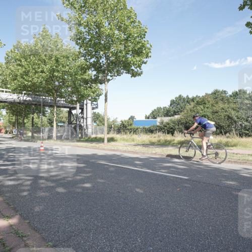 09.08.2026 - GEWOBA Citytriathlon Bremen Michael Burmester http://msf.ph/oto/9954300 09.08.2026 11:00:16 Radfahren  meine-sportfotos.de