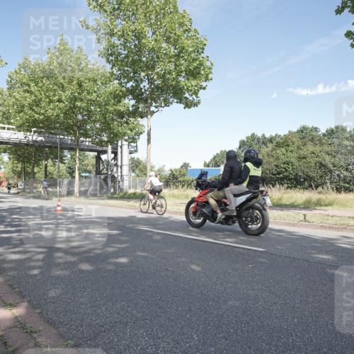 09.08.2026 - GEWOBA Citytriathlon Bremen Michael Burmester http://msf.ph/oto/9954304 09.08.2026 11:00:19 Radfahren  meine-sportfotos.de