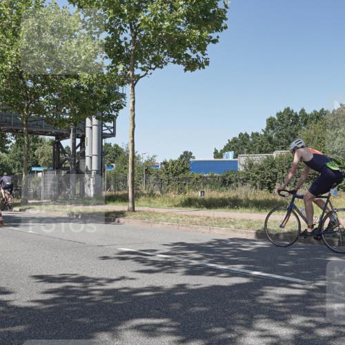09.08.2026 - GEWOBA Citytriathlon Bremen Michael Burmester http://msf.ph/oto/9954340 09.08.2026 14:30:40 Radfahren 27, 36, 91, 105, 118, 128, 135, 159, 186, 200, 270, 374, 433 meine-sportfotos.de