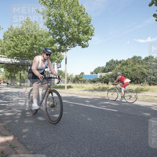 09.08.2026 - GEWOBA Citytriathlon Bremen Michael Burmester http://msf.ph/oto/9954349 09.08.2026 11:01:26 Radfahren 203, 412, 422 meine-sportfotos.de