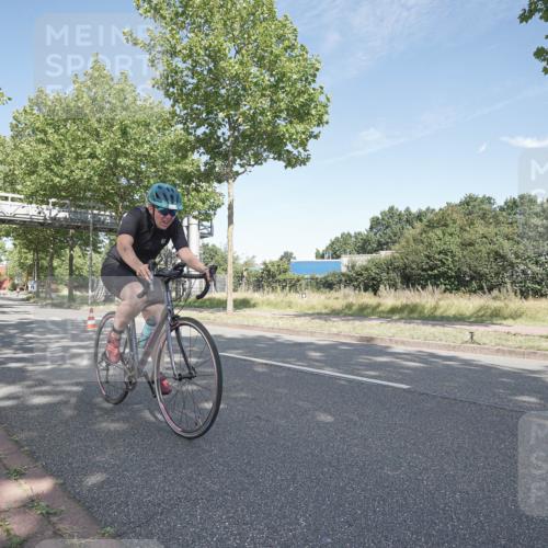 09.08.2026 - GEWOBA Citytriathlon Bremen Michael Burmester http://msf.ph/oto/9954377 09.08.2026 11:03:08 Radfahren 11, 485 meine-sportfotos.de