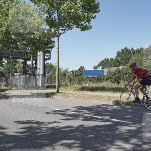 09.08.2026 - GEWOBA Citytriathlon Bremen Michael Burmester http://msf.ph/oto/9954396 09.08.2026 14:31:44 Radfahren 3, 70, 151, 161, 346, 360 meine-sportfotos.de