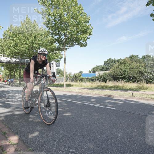 09.08.2026 - GEWOBA Citytriathlon Bremen Michael Burmester http://msf.ph/oto/9954403 09.08.2026 11:06:14 Radfahren 101, 475 meine-sportfotos.de