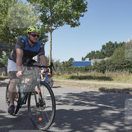 09.08.2026 - GEWOBA Citytriathlon Bremen Michael Burmester http://msf.ph/oto/9954406 09.08.2026 14:31:51 Radfahren 3, 70, 151, 161, 346, 360 meine-sportfotos.de