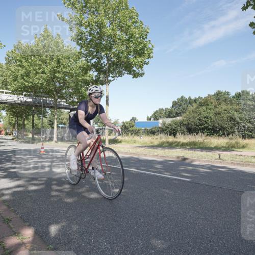 09.08.2026 - GEWOBA Citytriathlon Bremen Michael Burmester http://msf.ph/oto/9954415 09.08.2026 11:07:53 Radfahren 441 meine-sportfotos.de