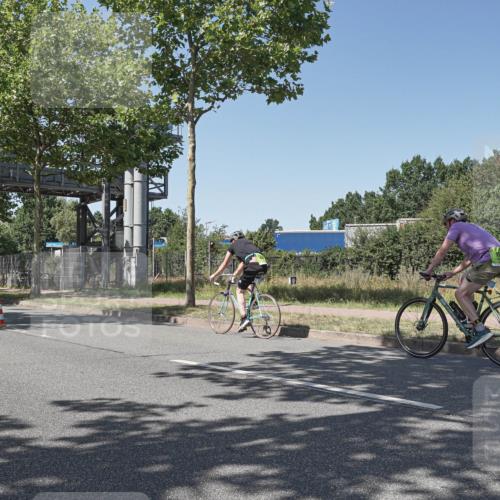 09.08.2026 - GEWOBA Citytriathlon Bremen Michael Burmester http://msf.ph/oto/9954440 09.08.2026 14:32:32 Radfahren 2, 22, 44, 83, 396 meine-sportfotos.de