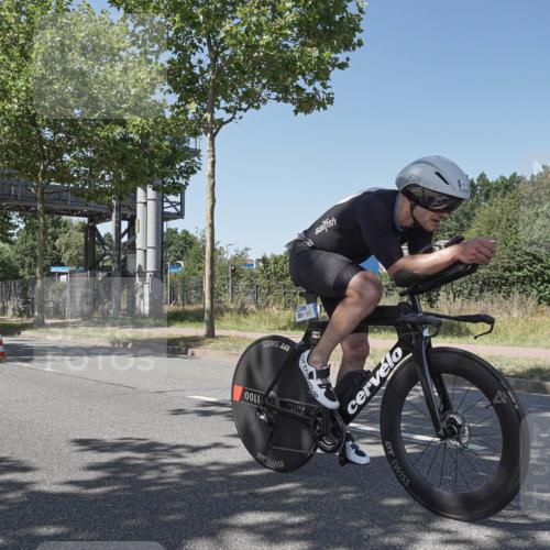 09.08.2026 - GEWOBA Citytriathlon Bremen Michael Burmester http://msf.ph/oto/9954448 09.08.2026 14:32:38 Radfahren 2, 22, 44, 76, 83, 396 meine-sportfotos.de