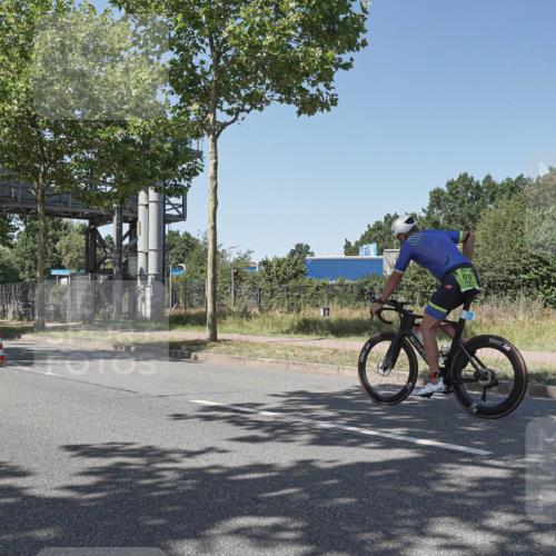 09.08.2026 - GEWOBA Citytriathlon Bremen Michael Burmester http://msf.ph/oto/9954466 09.08.2026 14:32:49 Radfahren 2, 44, 76, 302, 396 meine-sportfotos.de