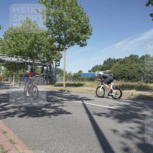 09.08.2026 - GEWOBA Citytriathlon Bremen Michael Burmester http://msf.ph/oto/9954469 09.08.2026 12:02:57 Radfahren 579, 650 meine-sportfotos.de
