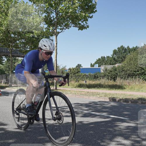 09.08.2026 - GEWOBA Citytriathlon Bremen Michael Burmester http://msf.ph/oto/9954474 09.08.2026 14:32:54 Radfahren 9, 38, 148, 257, 302, 349 meine-sportfotos.de