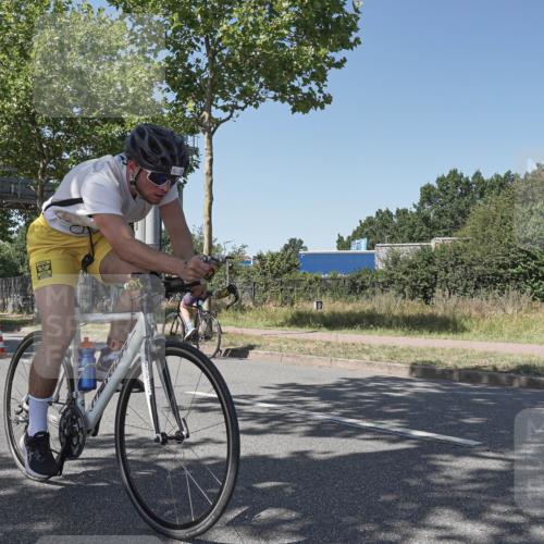 09.08.2026 - GEWOBA Citytriathlon Bremen Michael Burmester http://msf.ph/oto/9954484 09.08.2026 14:33:00 Radfahren 9, 19, 38, 148, 257, 302, 349 meine-sportfotos.de