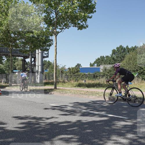 09.08.2026 - GEWOBA Citytriathlon Bremen Michael Burmester http://msf.ph/oto/9954494 09.08.2026 14:33:09 Radfahren 9, 19, 38, 148, 180, 257, 349, 354 meine-sportfotos.de