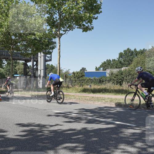 09.08.2026 - GEWOBA Citytriathlon Bremen Michael Burmester http://msf.ph/oto/9954498 09.08.2026 14:33:10 Radfahren 9, 19, 38, 148, 180, 257, 265, 349, 354 meine-sportfotos.de