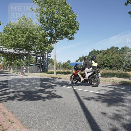 09.08.2026 - GEWOBA Citytriathlon Bremen Michael Burmester http://msf.ph/oto/9954508 09.08.2026 12:05:15 Radfahren  meine-sportfotos.de