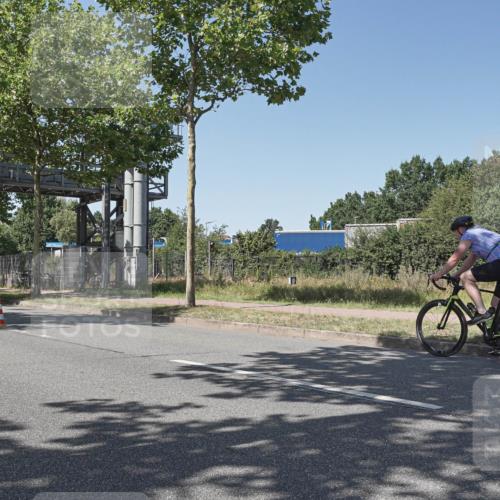 09.08.2026 - GEWOBA Citytriathlon Bremen Michael Burmester http://msf.ph/oto/9954521 09.08.2026 14:33:28 Radfahren 17, 86, 158, 179, 180, 232, 263, 265, 308, 395 meine-sportfotos.de