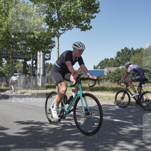 09.08.2026 - GEWOBA Citytriathlon Bremen Michael Burmester http://msf.ph/oto/9954523 09.08.2026 14:33:30 Radfahren 17, 38, 74, 86, 158, 179, 218, 232, 263, 265, 308, 395 meine-sportfotos.de