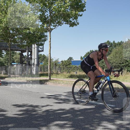 09.08.2026 - GEWOBA Citytriathlon Bremen Michael Burmester http://msf.ph/oto/9954549 09.08.2026 14:33:50 Radfahren 5, 38, 43, 66, 82, 146, 218, 278, 285, 345, 371, 470 meine-sportfotos.de