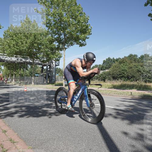 09.08.2026 - GEWOBA Citytriathlon Bremen Michael Burmester http://msf.ph/oto/9954571 09.08.2026 12:06:52 Radfahren 612, 737 meine-sportfotos.de