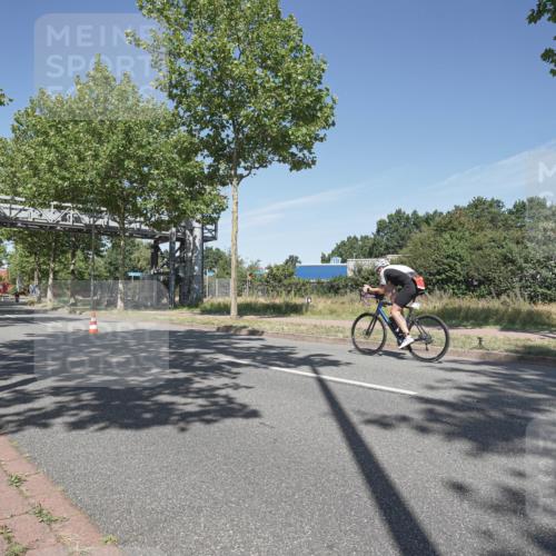 09.08.2026 - GEWOBA Citytriathlon Bremen Michael Burmester http://msf.ph/oto/9954573 09.08.2026 12:06:54 Radfahren 612, 737 meine-sportfotos.de